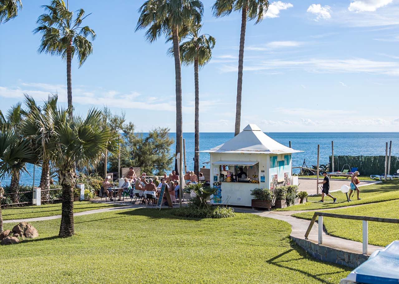 The beach bar Costa Natura